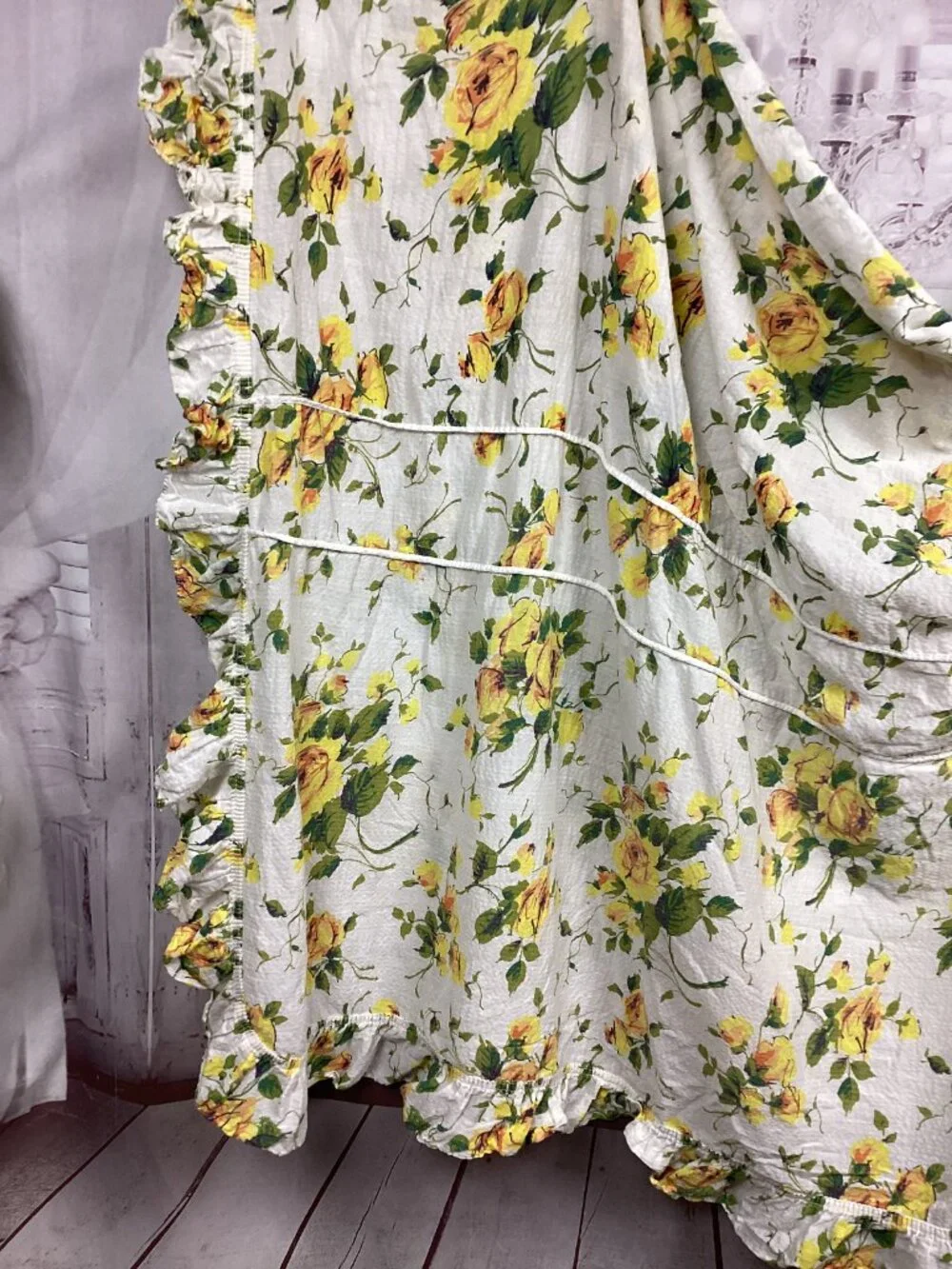 Vintage Floral Yellow Ruffled Bedspread Coverlet Twin